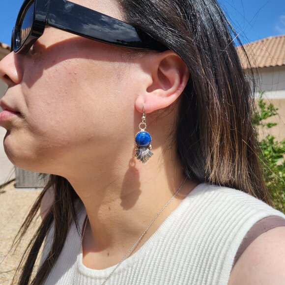 Handcrafted Zuni Lapis Lazuli Necklace and Earrings Set Sterling Silver Jewelry - Picture 8 of 12